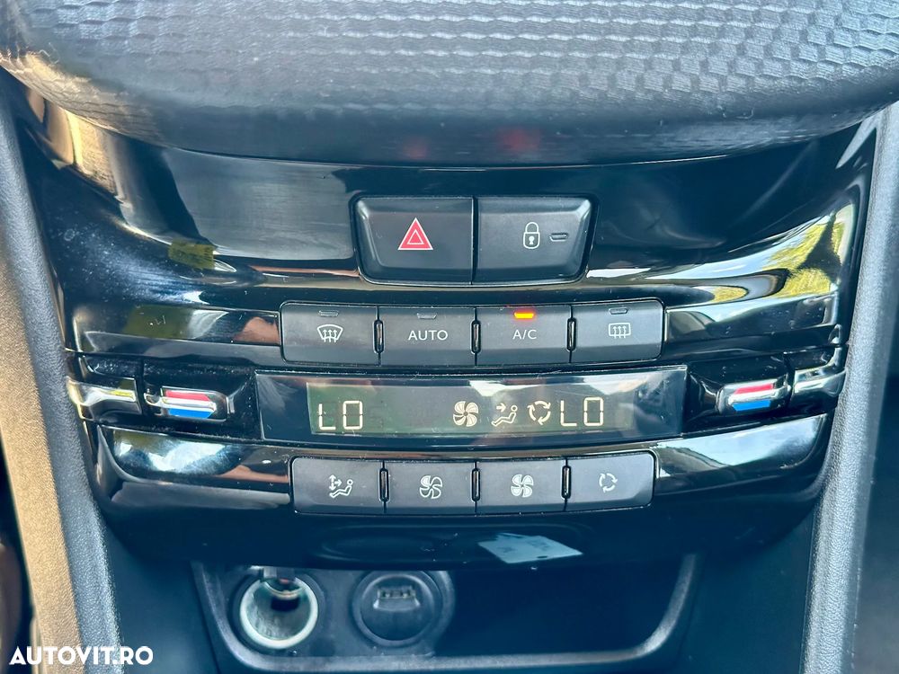Peugeot 2008 - 16