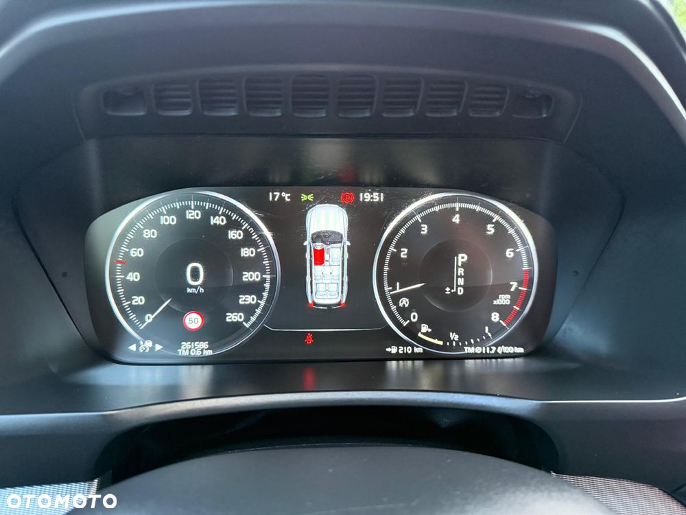 Volvo XC 90 T6 AWD Inscription 7os - 33