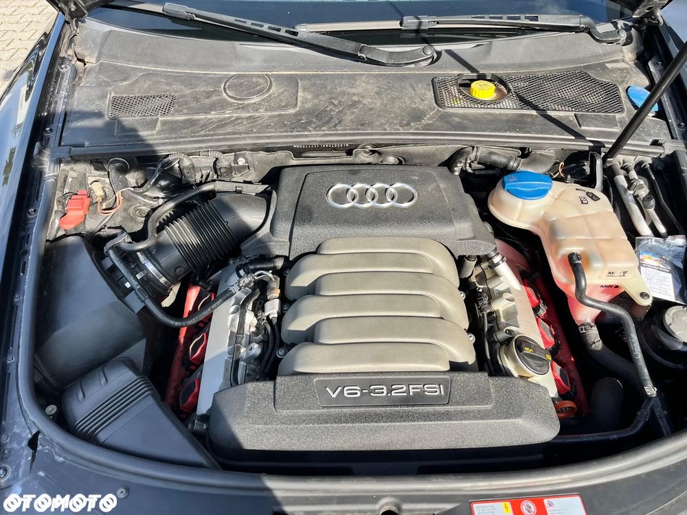Audi A6 Limousine 3.2 FSI Quattro Tiptronic - 31