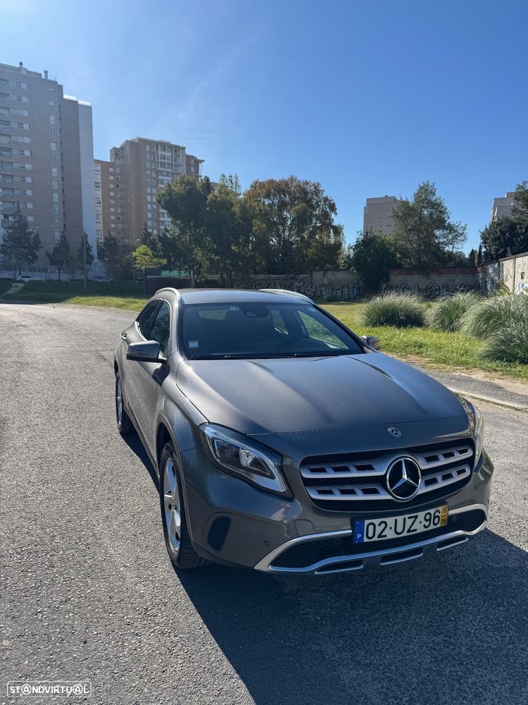 Mercedes-Benz GLA 180 d Urban Aut. - 3