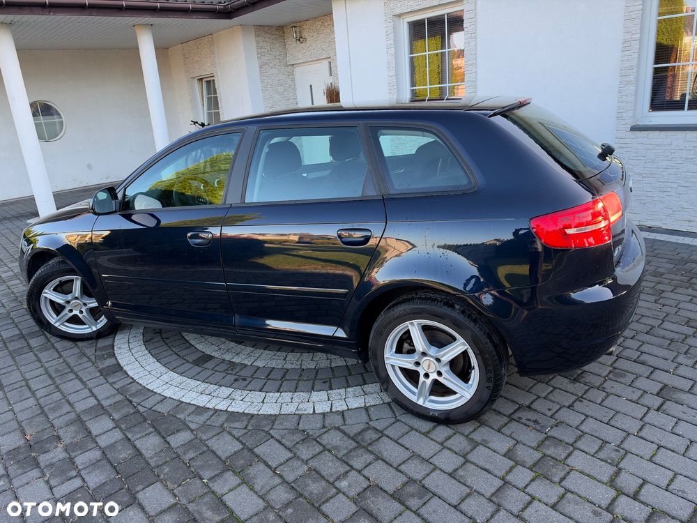 Audi A3 Sportback 1.4 TFSI Attraction - 11