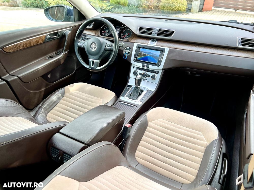 Volkswagen Passat Variant 1.8 TSI DSG Highline - 19
