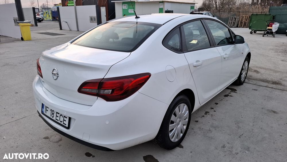 Opel Astra 1.4 Turbo ECOTEC Enjoy - 5