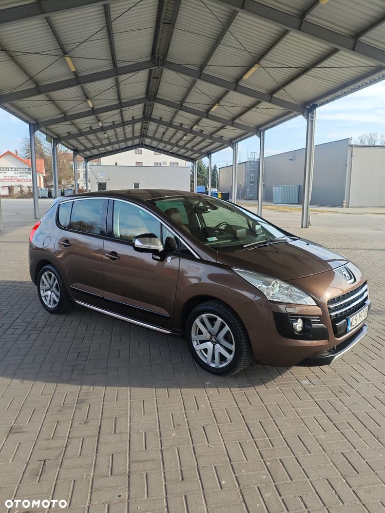 Peugeot 3008 Hybrid4 - 1