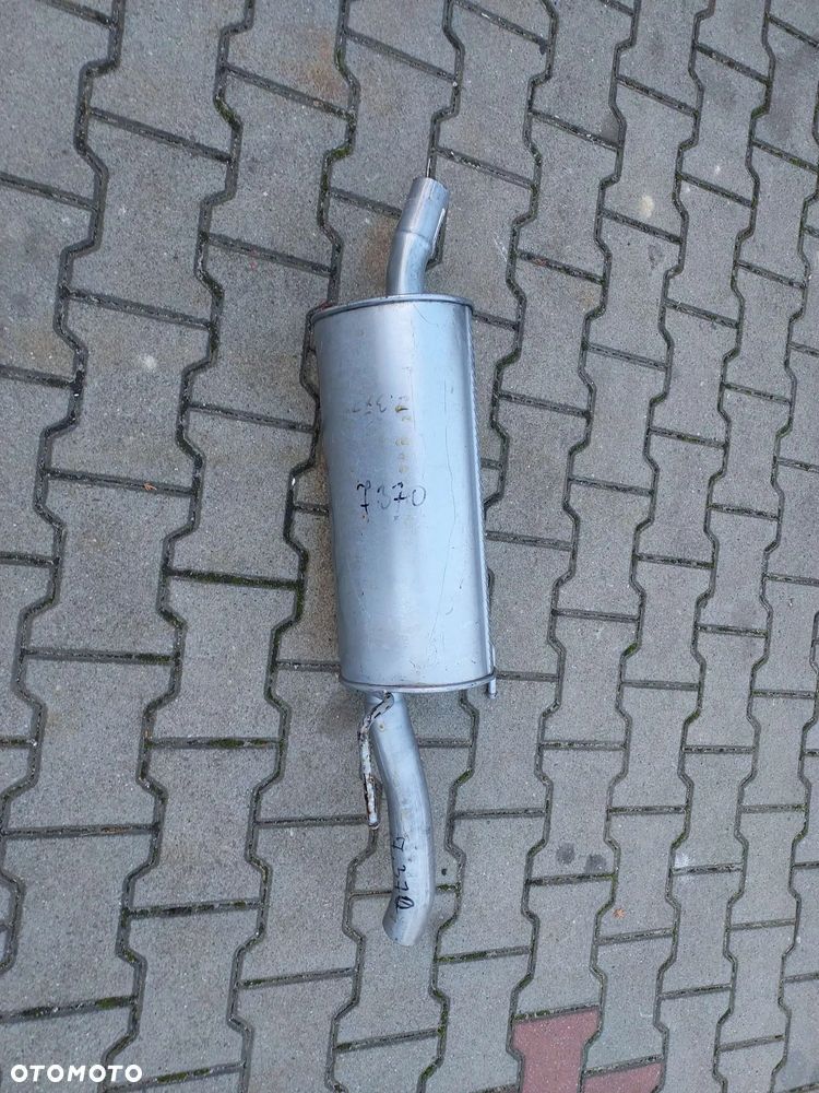 Tłumik końcowy OPEL ASTRA H sedan 1.6i 16V 1.8i 16V 07-   5852707 - 2