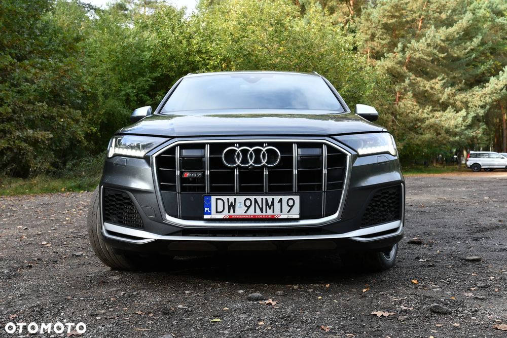 Audi SQ7 TFSI Quattro Tiptr - 2