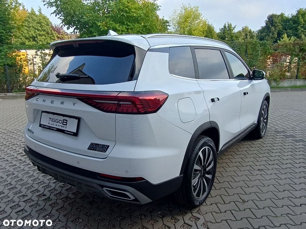 Chery Tiggo 8 1.5 T-GDI Super Hybrid Prestige DCT - 8