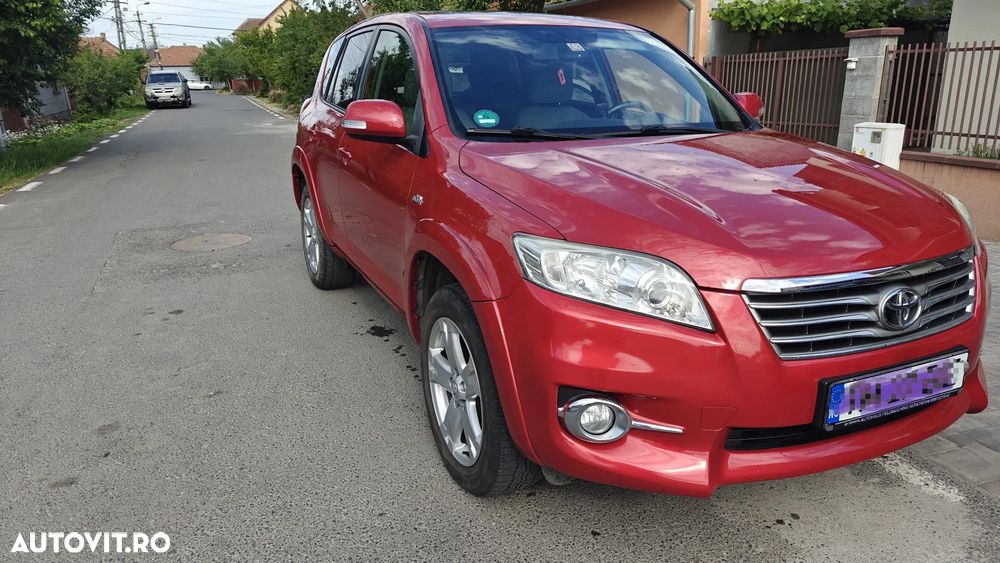 Toyota RAV4 2.2L D-CAT A/T Executive - 1