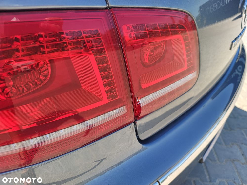 Volkswagen Phaeton 4.2 V8 4MOTION langer Radstand Automatik (5 Sitzer) - 18