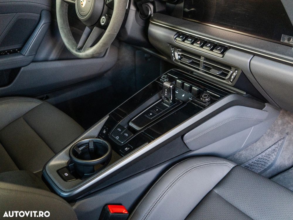 Porsche 911 - 36
