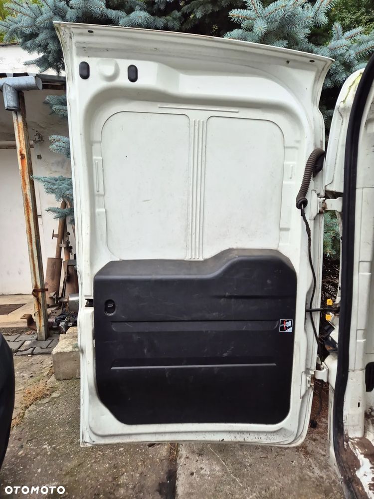 DRZWI LEWE TYŁ OPEL COMBO D FIAT DOBLO II 10-20r. - 2