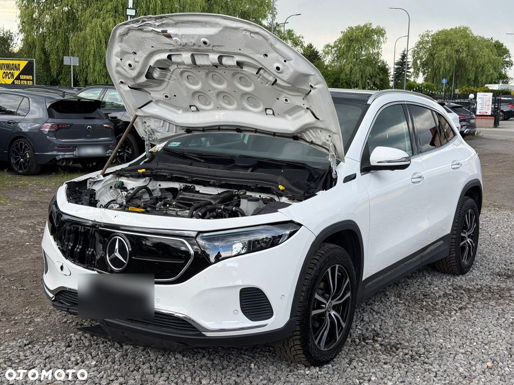 Mercedes-Benz EQA 250 66.5kWh Electric Art - 13