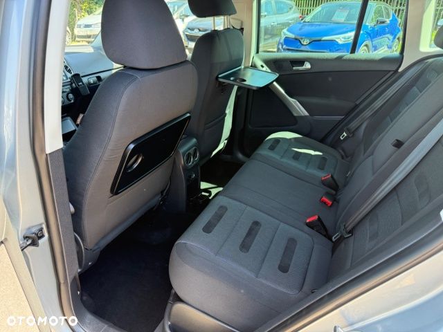 Volkswagen Tiguan 2.0 TDI DPF Sport & Style - 24