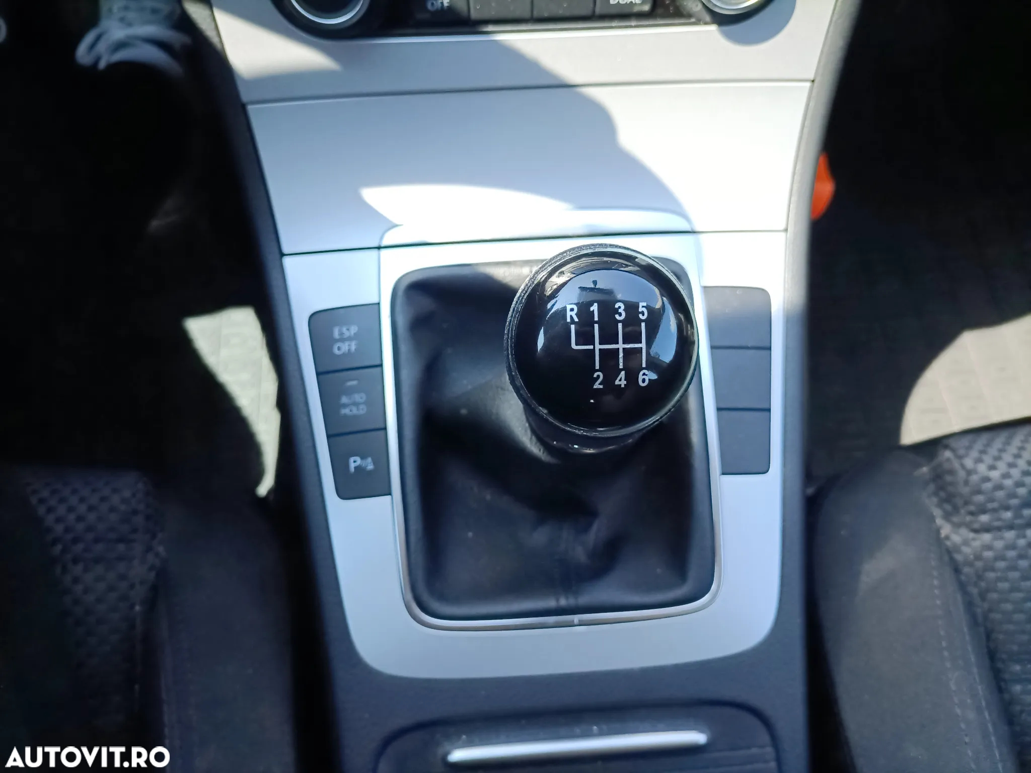 Volkswagen Passat Variant 2.0 TDI Highline DPF - 20