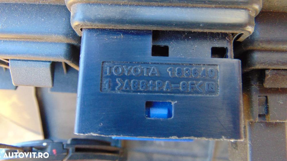 Buton oglinzi electrice Toyota Auris an 2008 cod 183640 - 4