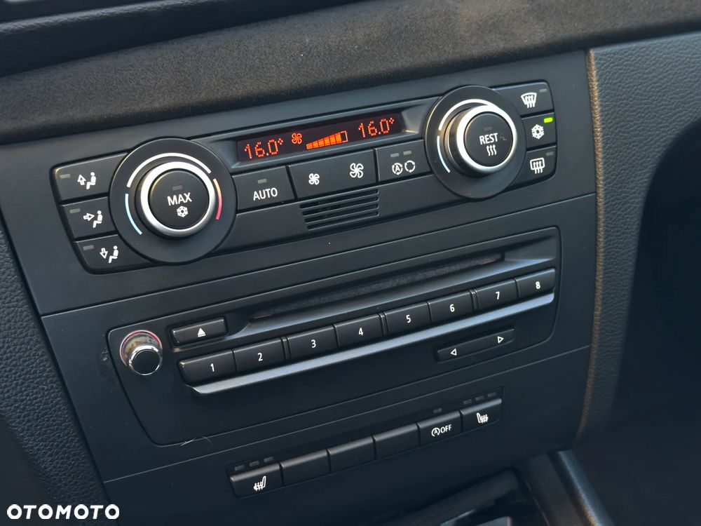 BMW Seria 1 120d DPF Edition Sport - 18