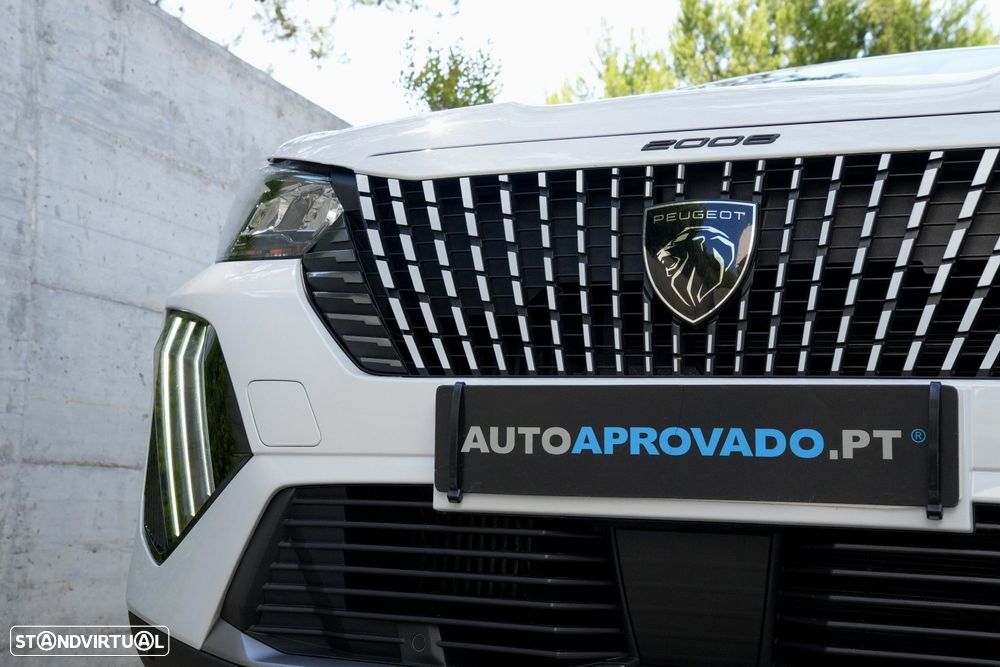 Peugeot 2008 1.2 PureTech Allure Pack EAT8 - 30