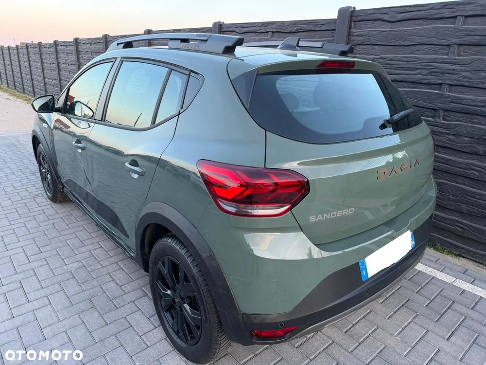 Dacia Sandero Stepway TCe 90 Essential - 37