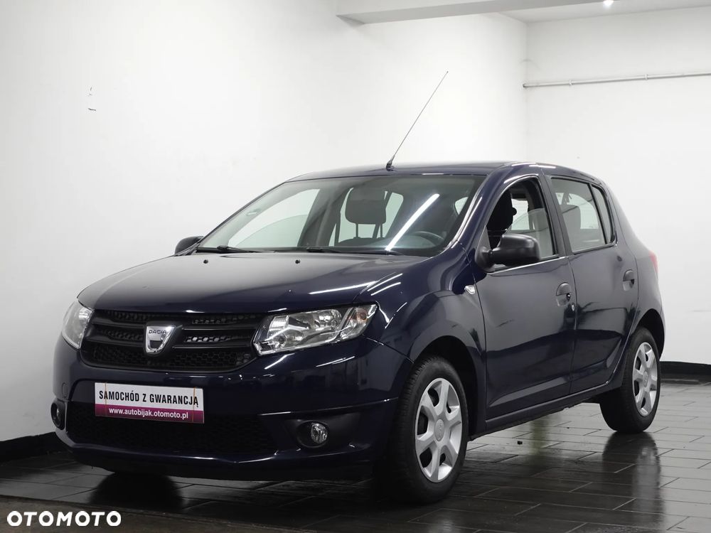 Dacia Sandero 1.2 16V 75 Essentiel - 1
