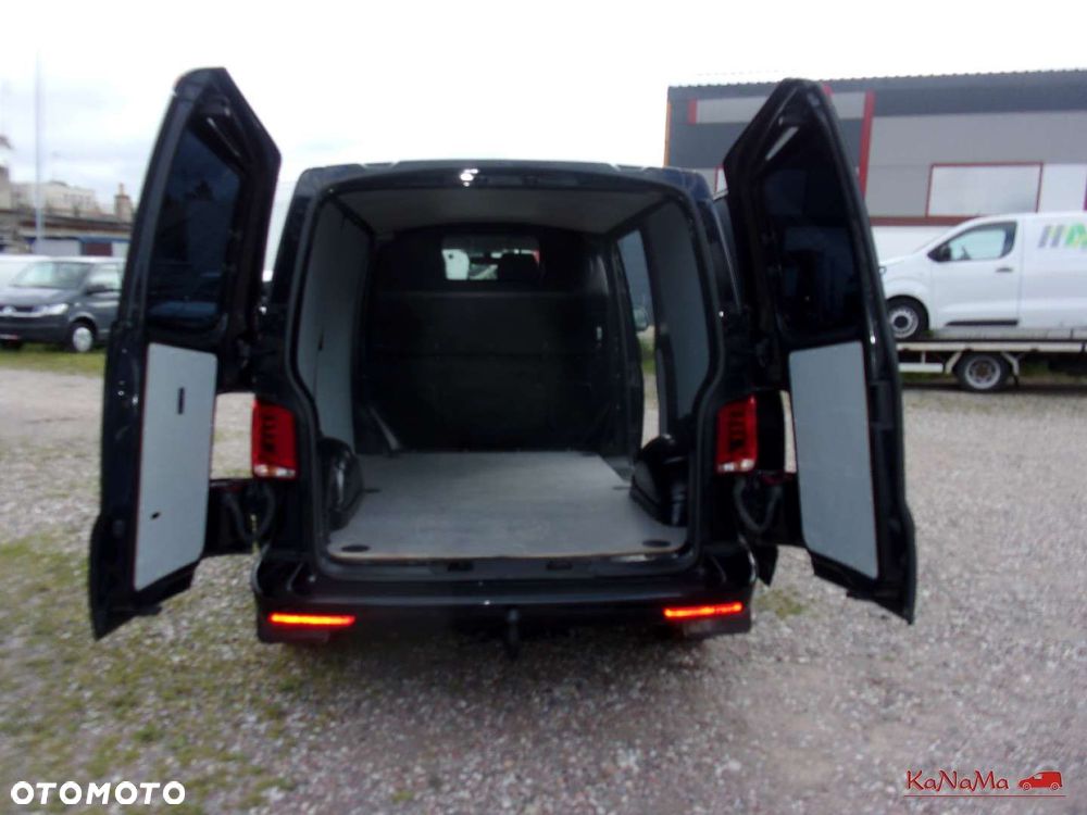 Volkswagen Transporter - 24