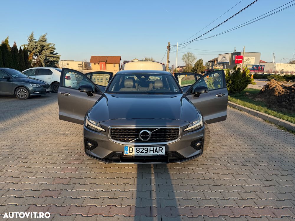 Volvo S60 T4 R-Design - 10