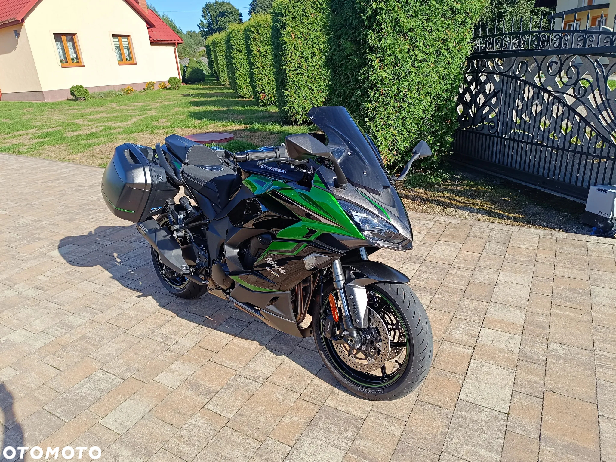 Kawasaki Ninja 1000 SX - 9