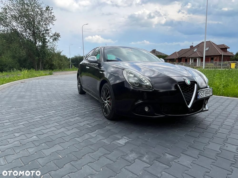Alfa Romeo Giulietta - 2