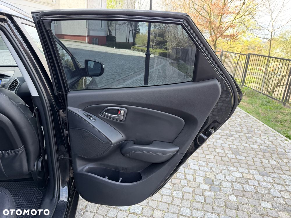 Hyundai ix35 blue 1.6 2WD Finale Silver - 33