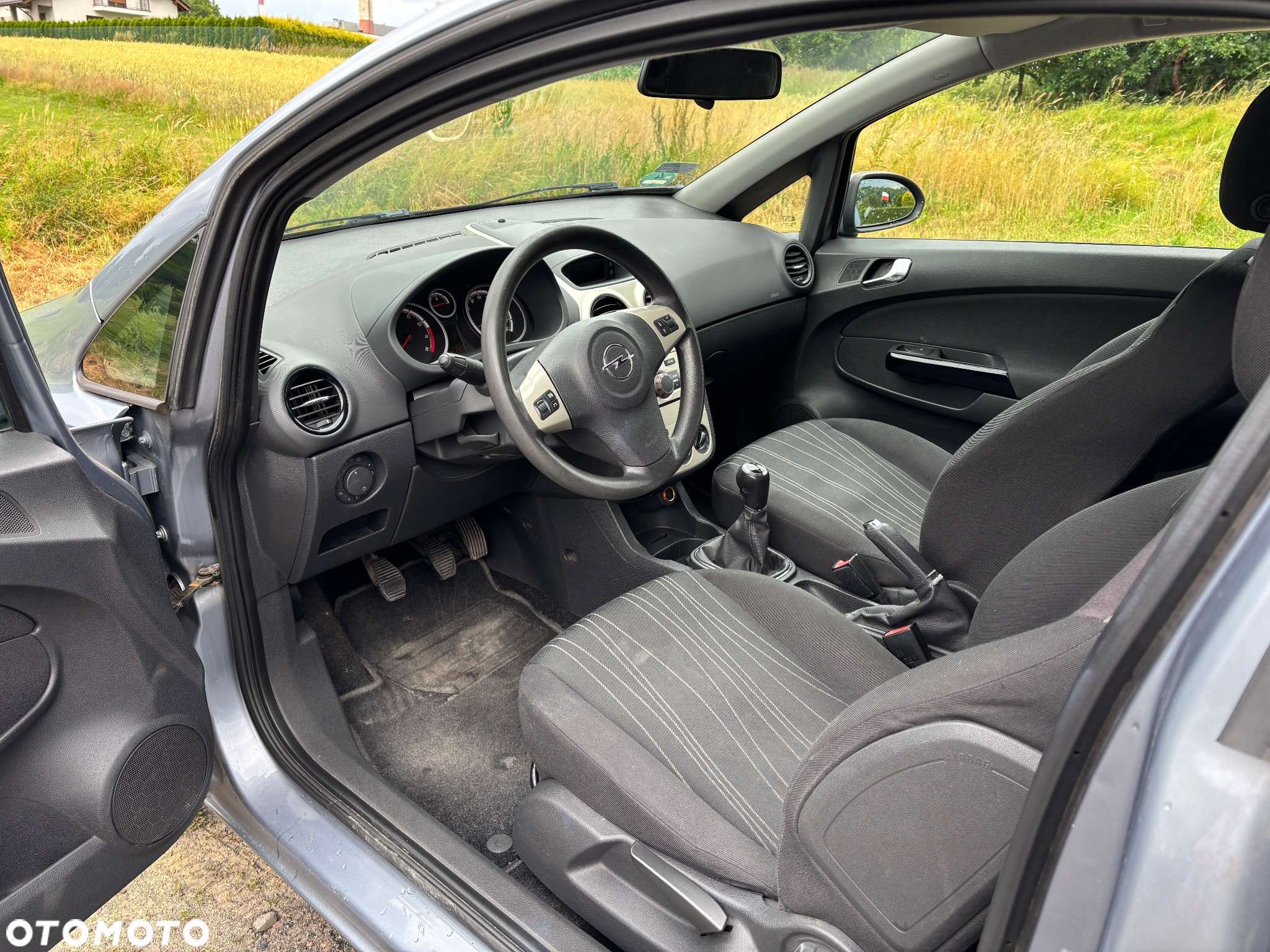 Opel Corsa 1.2 16V - 17