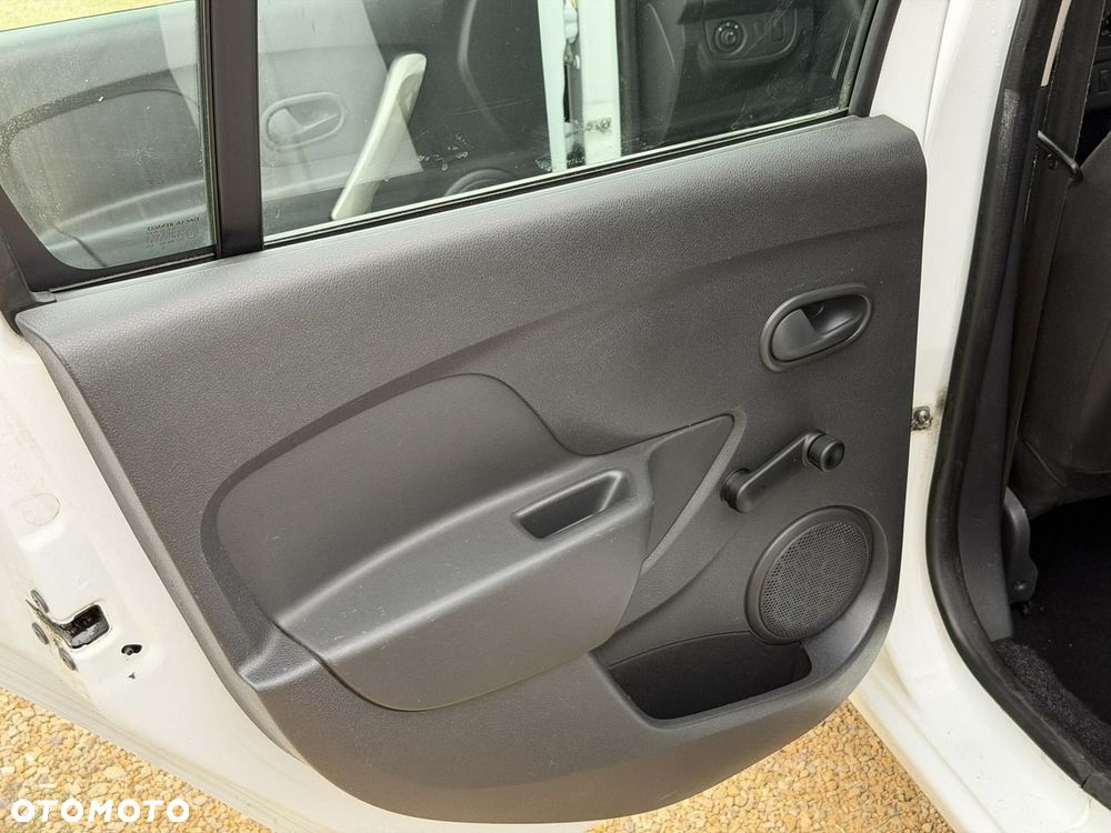 Dacia Logan - 14