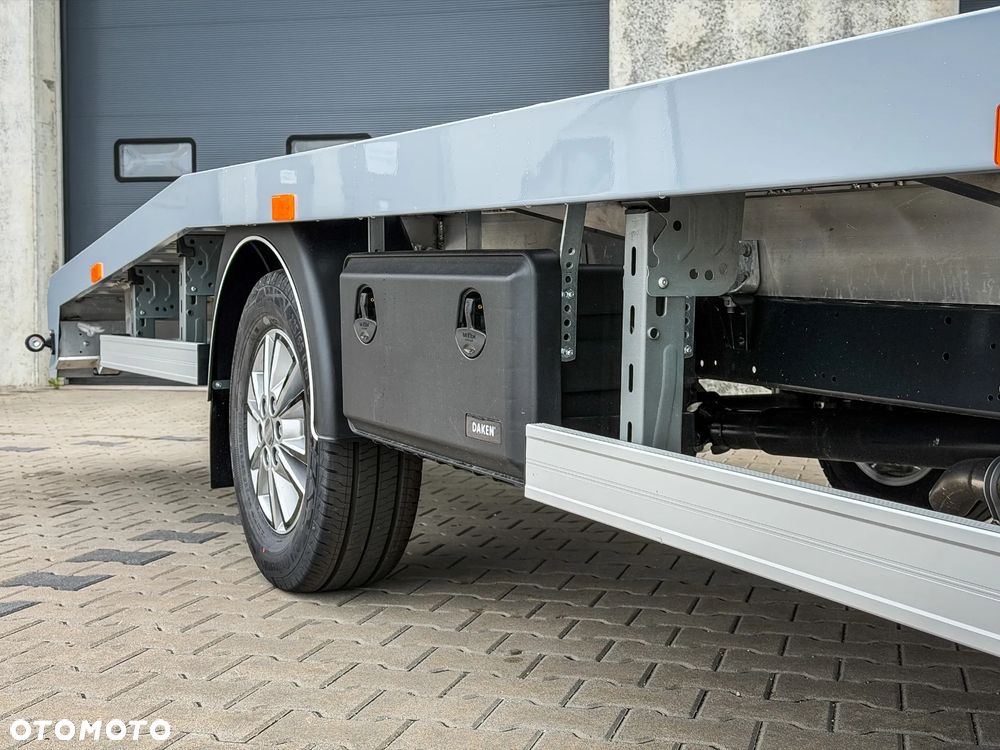 Iveco Daily 35S18HA8 3.0 Diesel 180 KM AT8 (Zf) Autolaweta, z cert. VDI. - 20