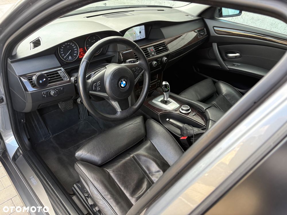 BMW Seria 5 - 10