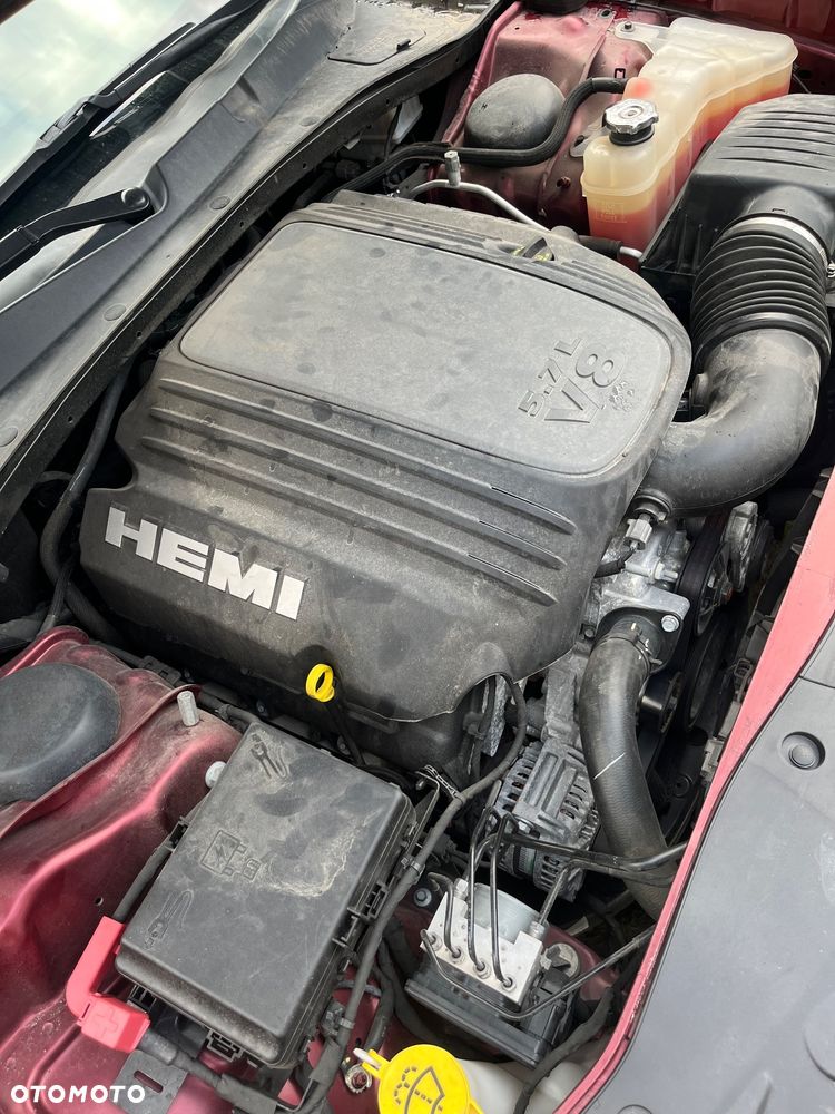 Dodge Charger 5.7 R/T - 12
