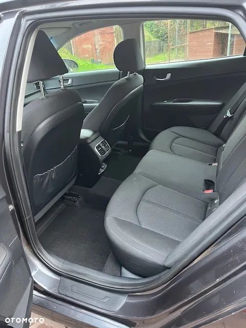 Kia Optima 1.7 CRDI M - 12