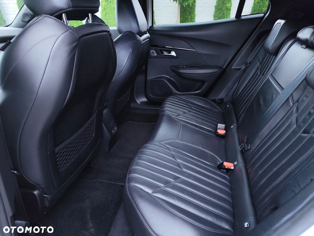 Peugeot 2008 1.2 PureTech GT Line S&S - 15
