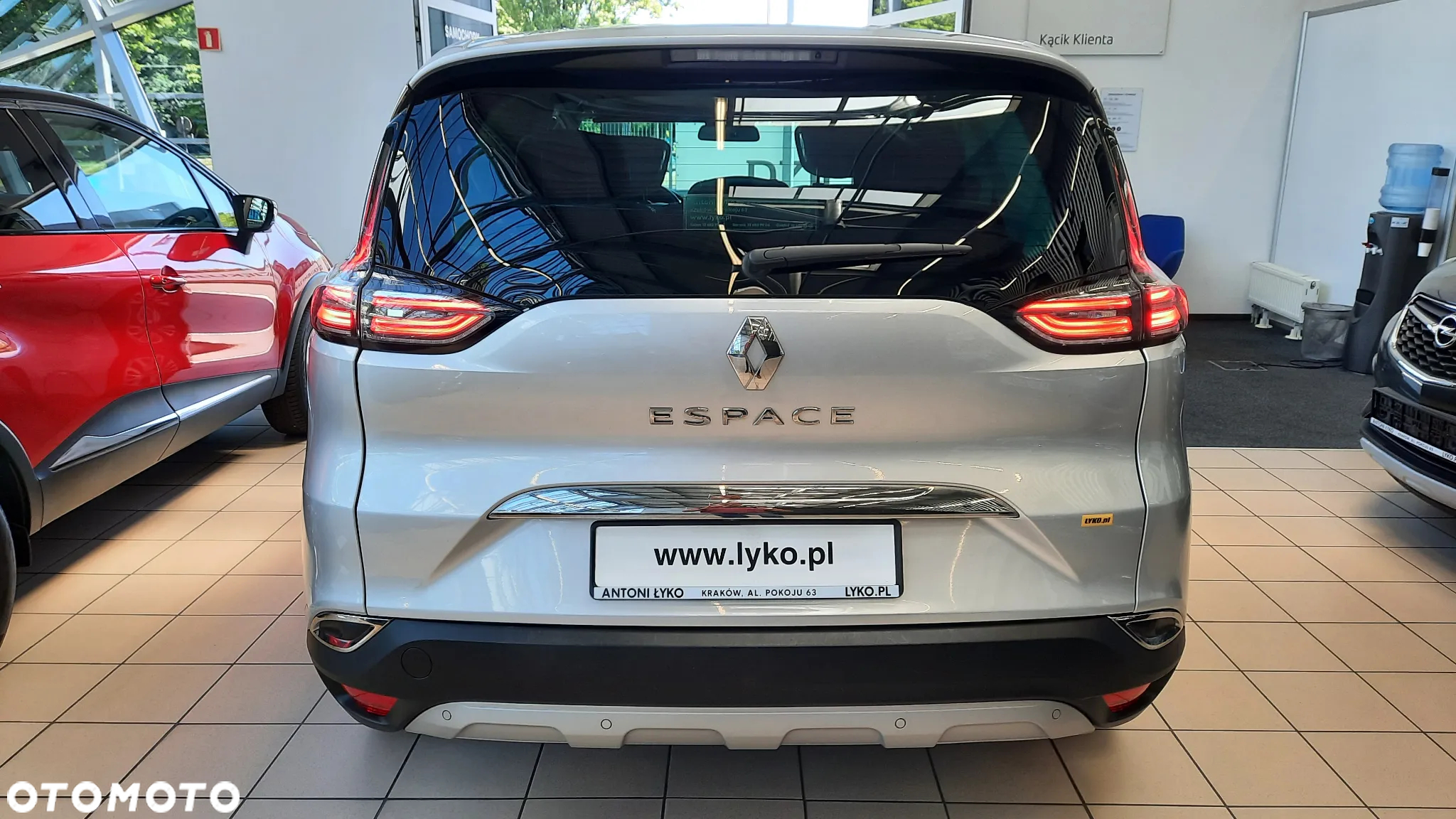 Renault Espace 1.6 dCi Energy Initiale Paris EDC 7os - 6