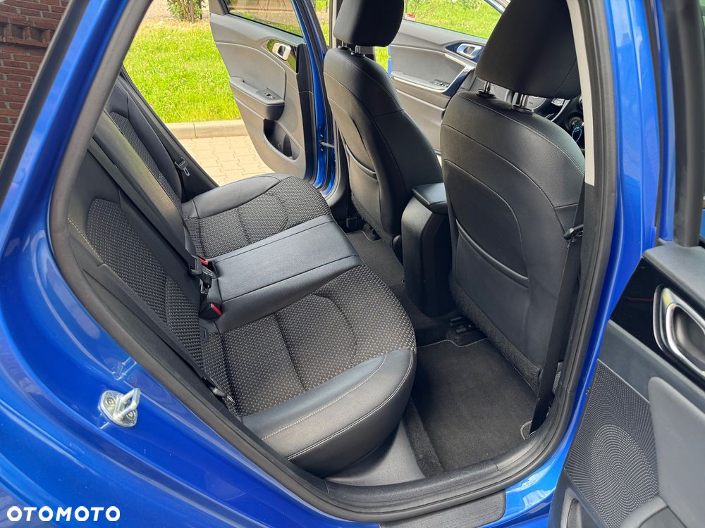 Kia Ceed 1.4 T-GDI DCT OPF GT Line - 23