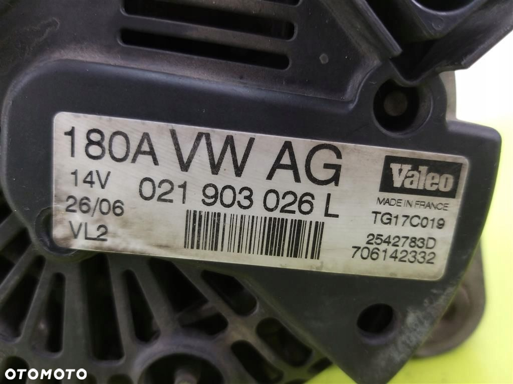 Alternator VW Passat B6 1.9TDI 105KM 2005-2010  VALEO 180A  021903026L - 5