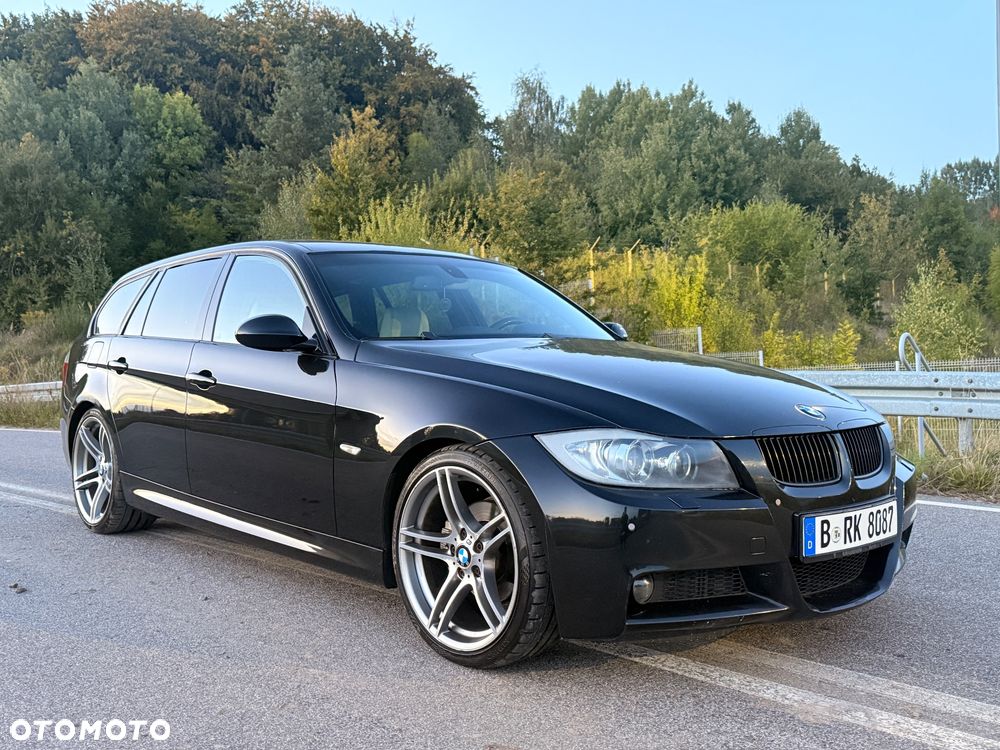 BMW Seria 3 320i - 3