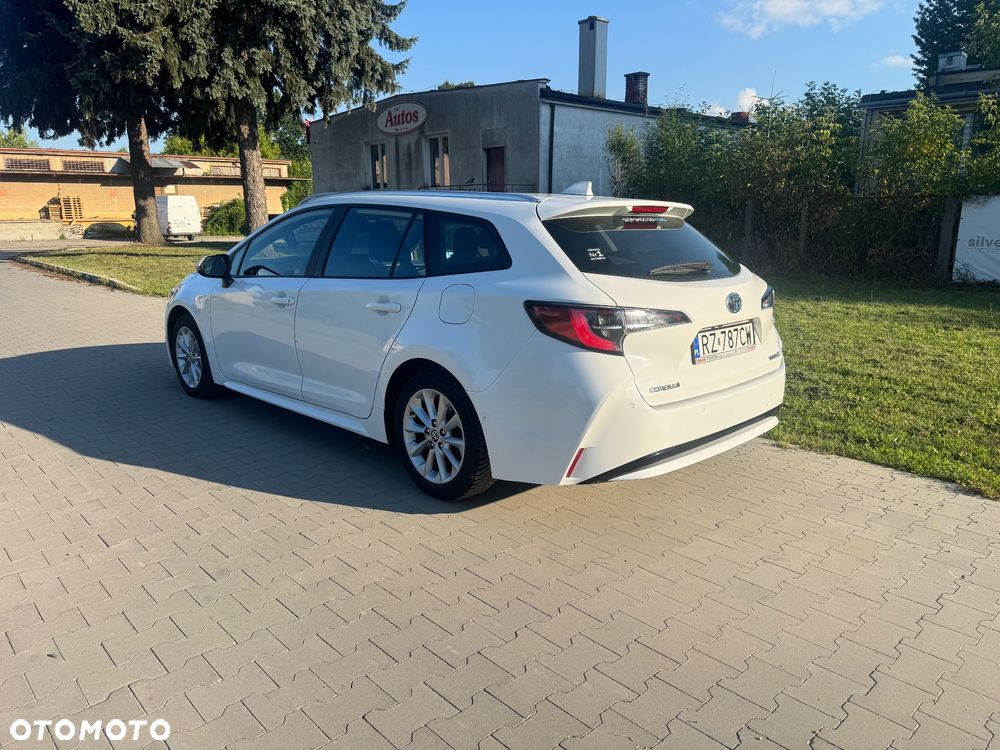 Toyota Corolla - 3