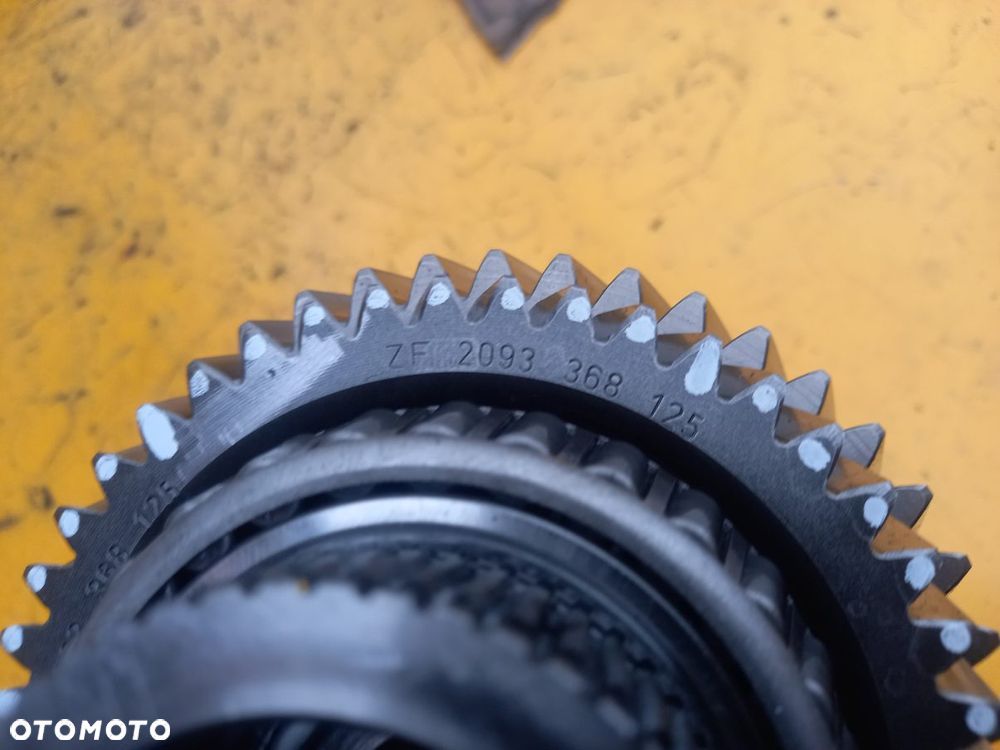 Elementy kosza Z43 19mm 2093359045 Deutz Fahr Agrotron 180.7 Profiline - 18