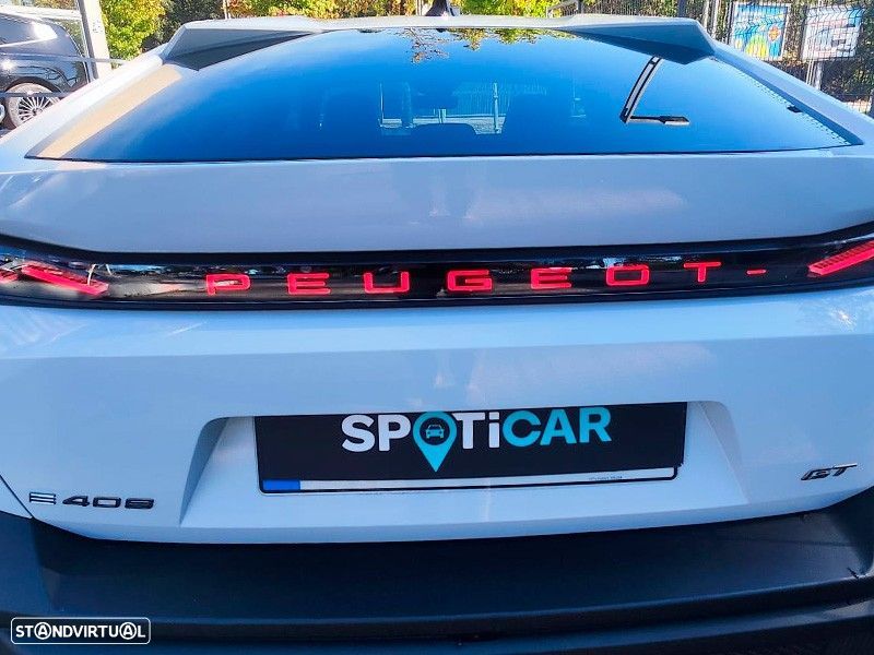 Peugeot E-408 58 kWh GT - 10