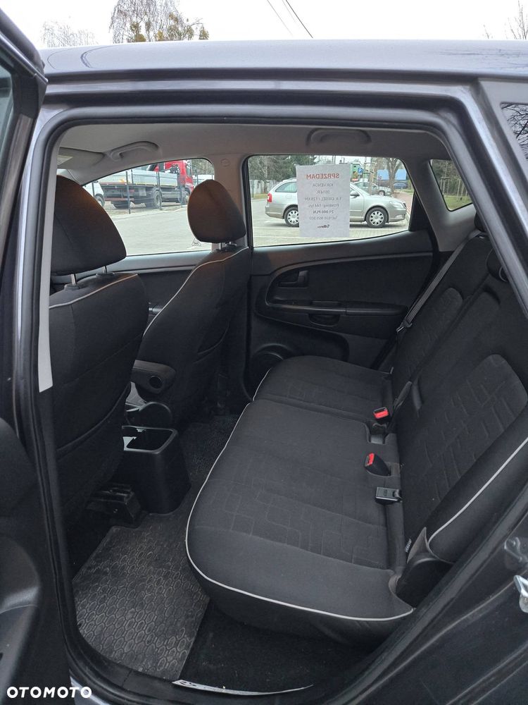 Kia Venga 1.6 CRDi M - 17