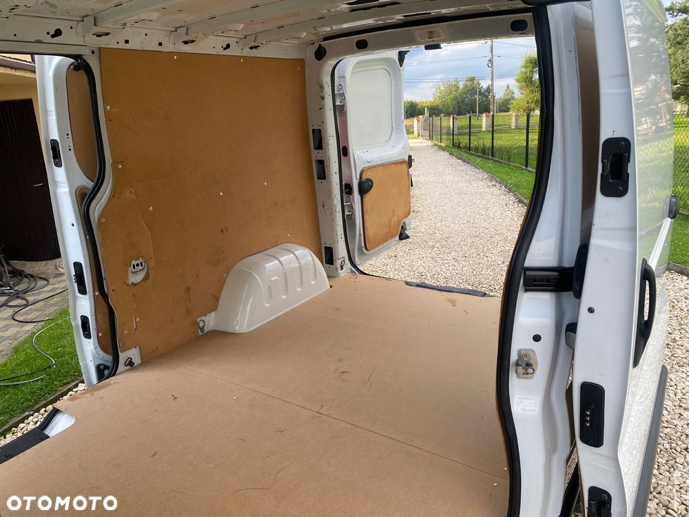 Opel VIVARO 2.0 MAX długi - 11