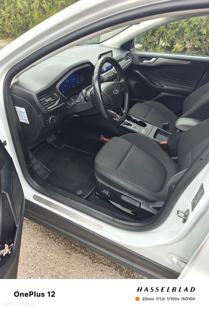 Ford Focus 1.0 EcoBoost Start-Stopp-System Aut. ACTIVE - 18