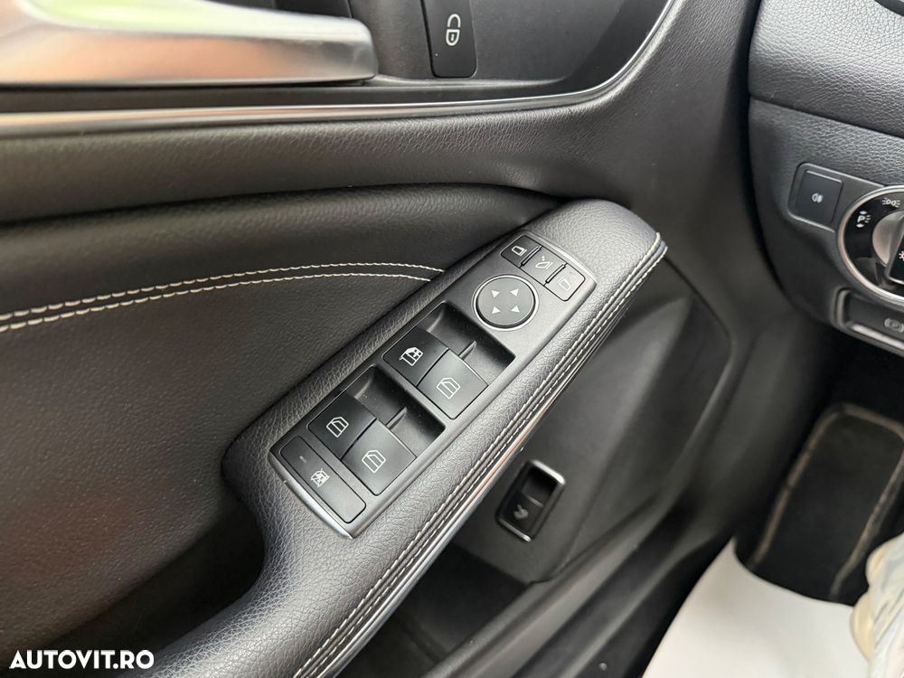 Mercedes-Benz CLA 200 d 7G-DCT Urban - 26