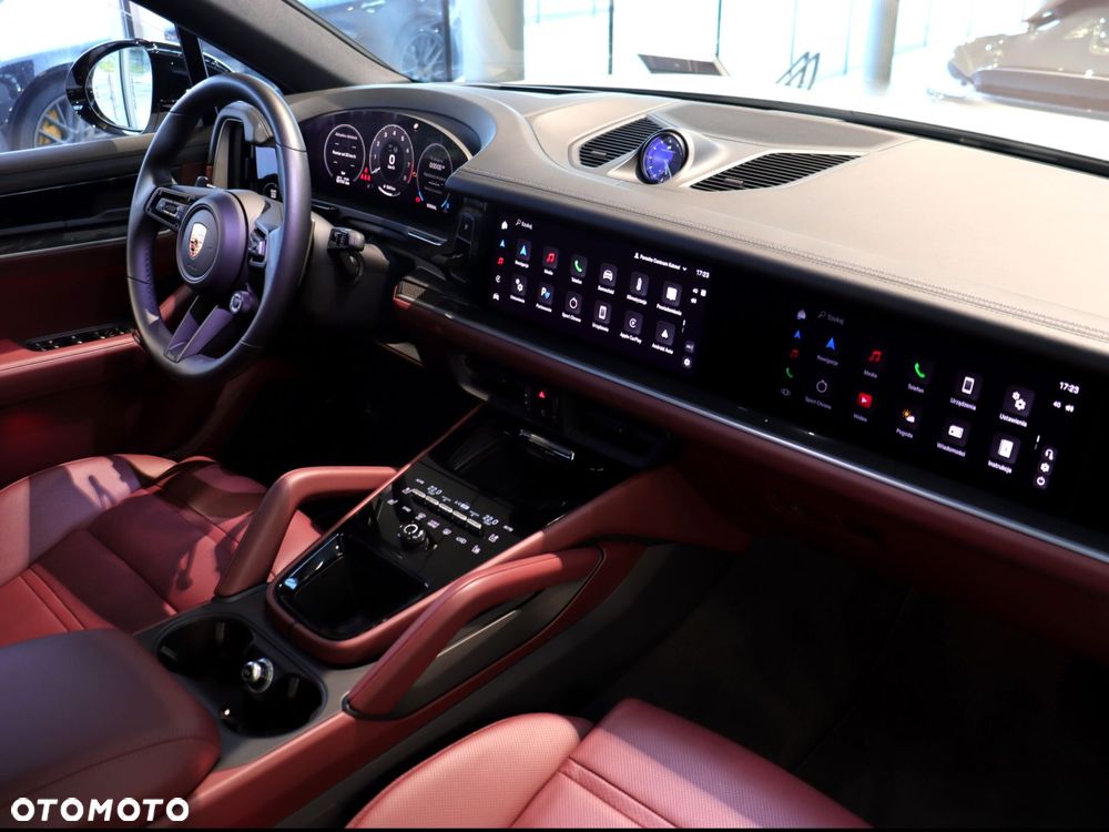 Porsche Cayenne Coupe S - 12