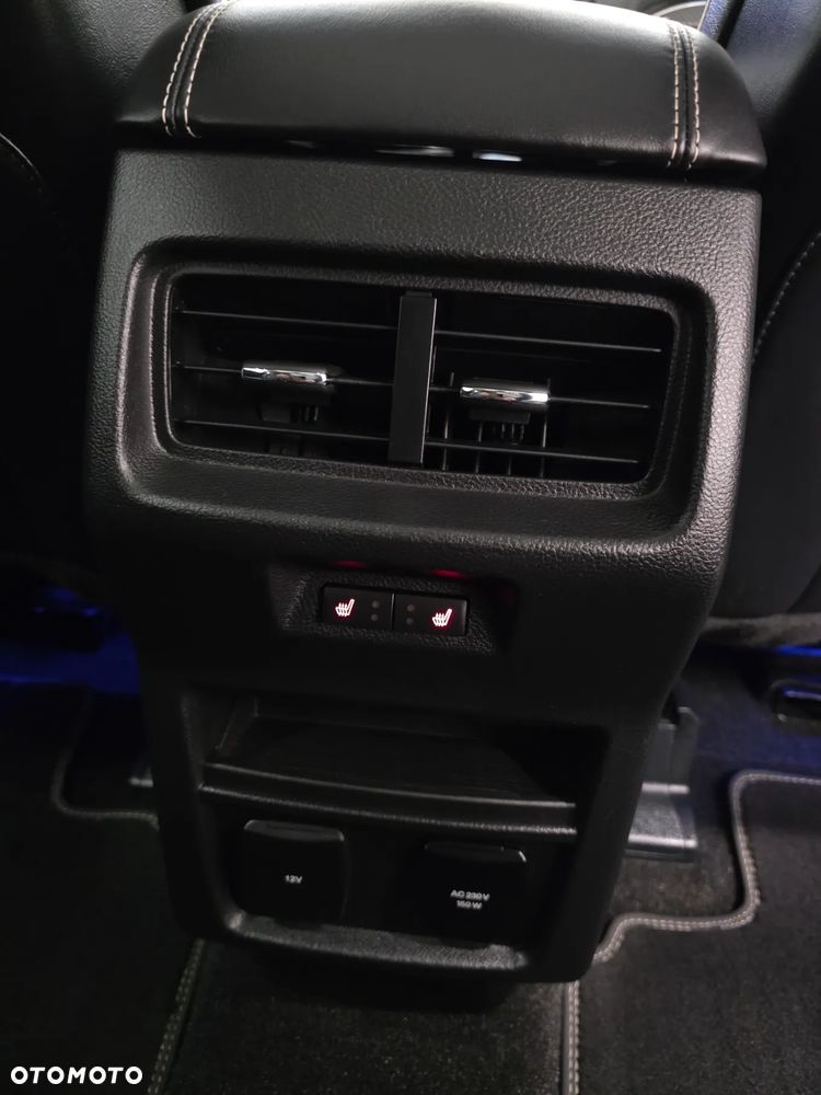 Ford Edge 2.0 EcoBlue Twin-Turbo 4WD ST-Line - 19