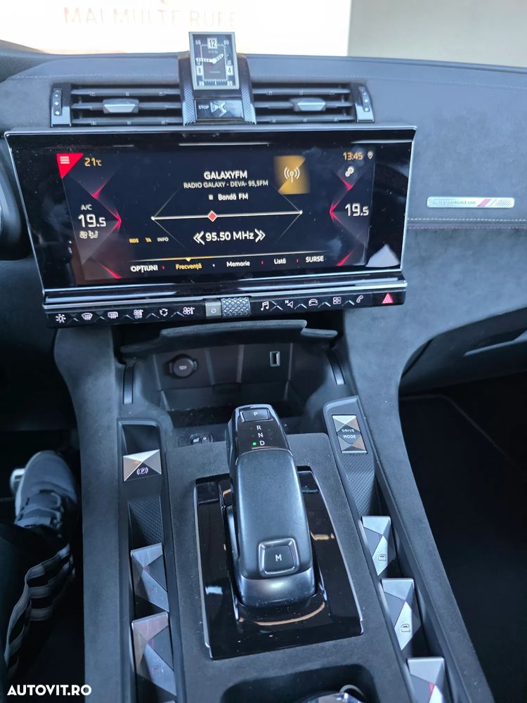 DS Automobiles DS 7 Crossback - 14