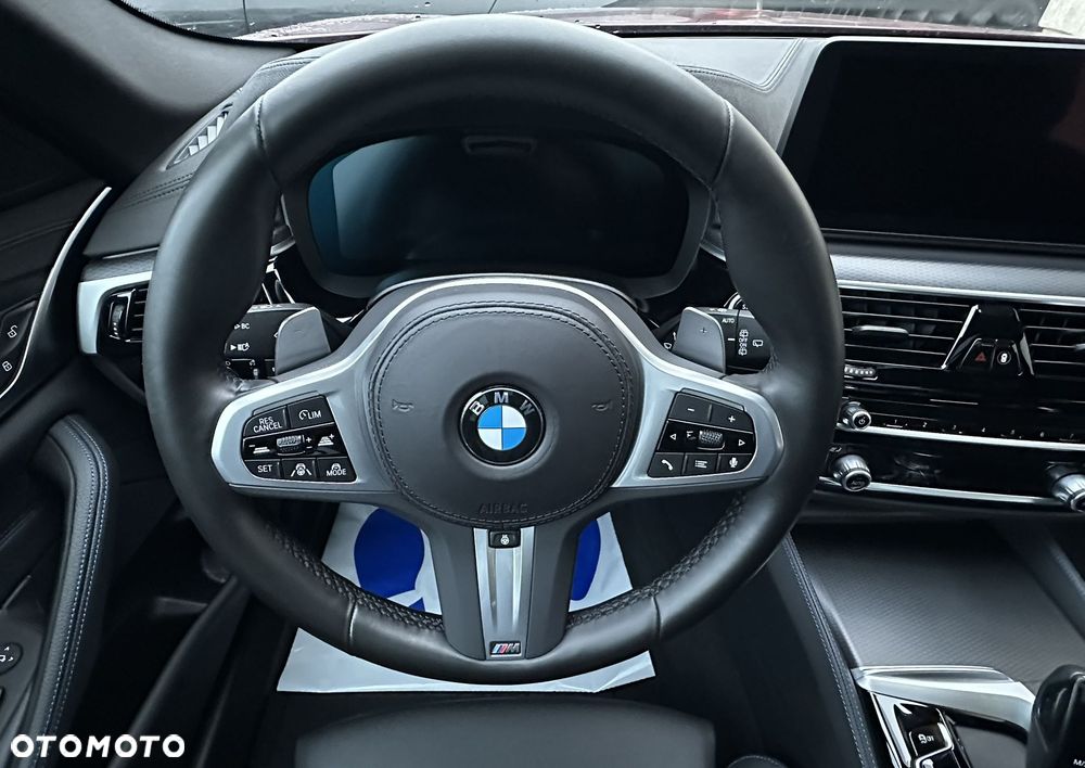 BMW Seria 5 530d xDrive mHEV M Sport sport - 28